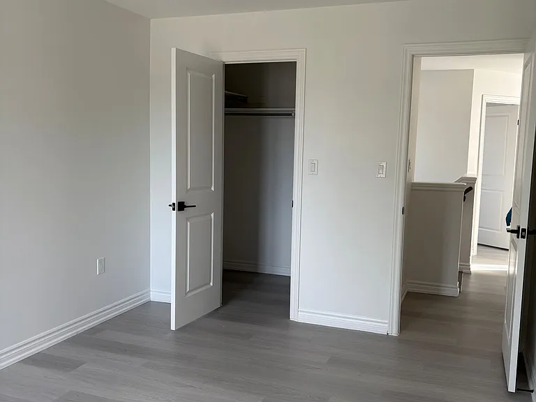 162 Glow Ave — Photo 6