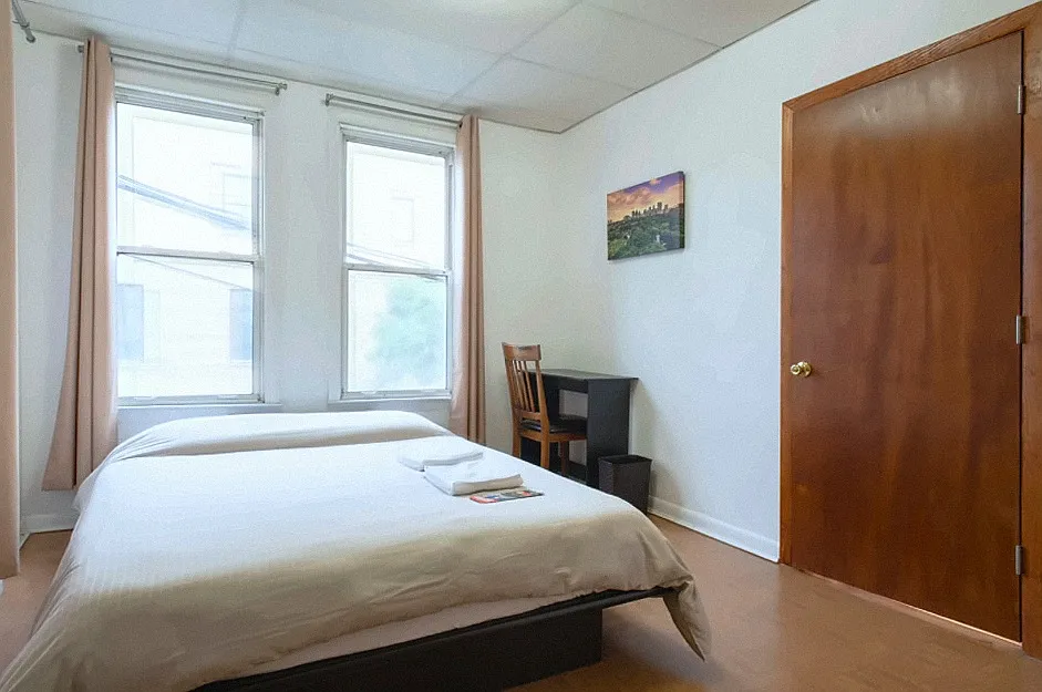 3 bed, $2,850 — Photo 4