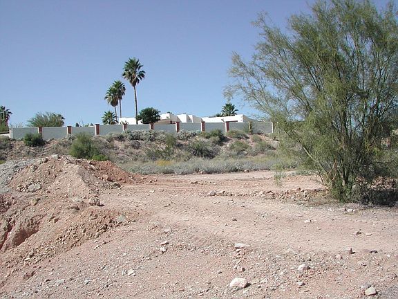 2nd image of 11230 N SAGUARO Boulevard #14