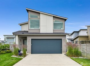 932 Sunseeker Ln, Bellingham, WA 98226
