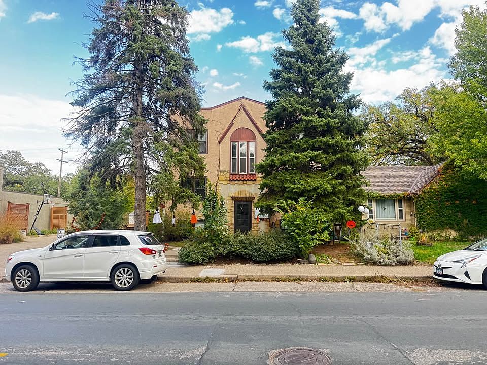 1st image of 5007 28th Ave S APT 2