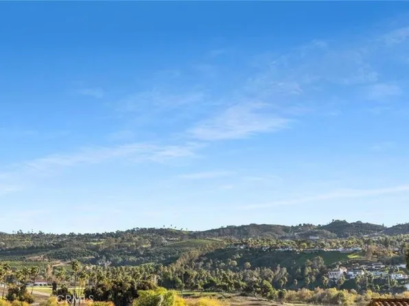 31948 Del Cielo Est, Bonsall, CA 92003