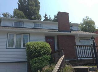 6212 41st Ave NE, Seattle, WA 98115