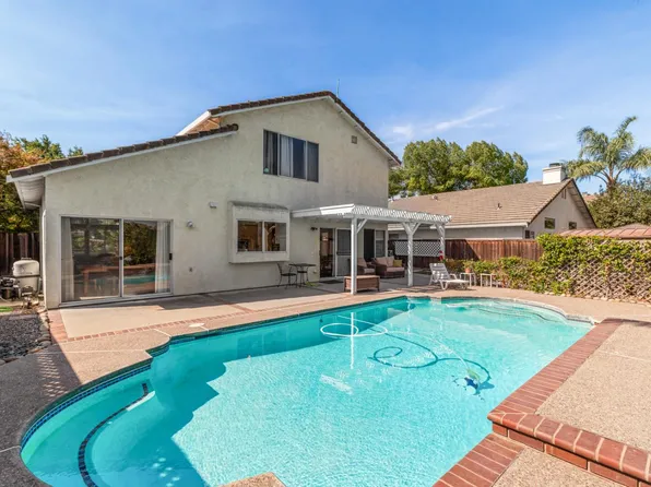 1835 Foxtail Way, Tracy, CA 95376