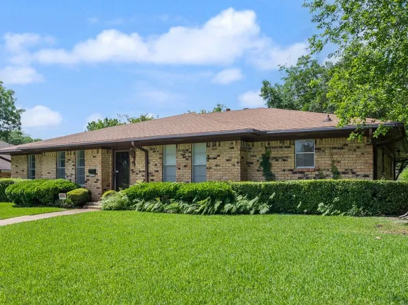 135 S Capri Dr, Duncanville, TX 75116