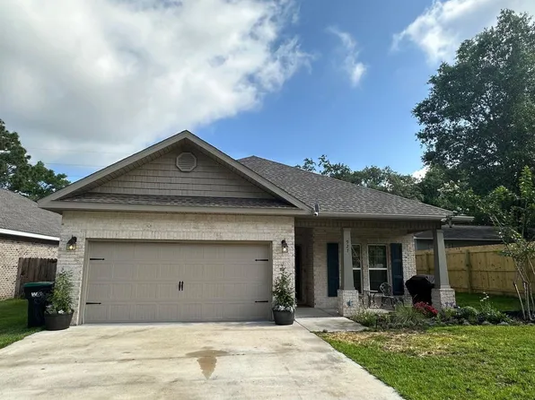927 Pocahontas Dr, Fort Walton Beach, FL 32547