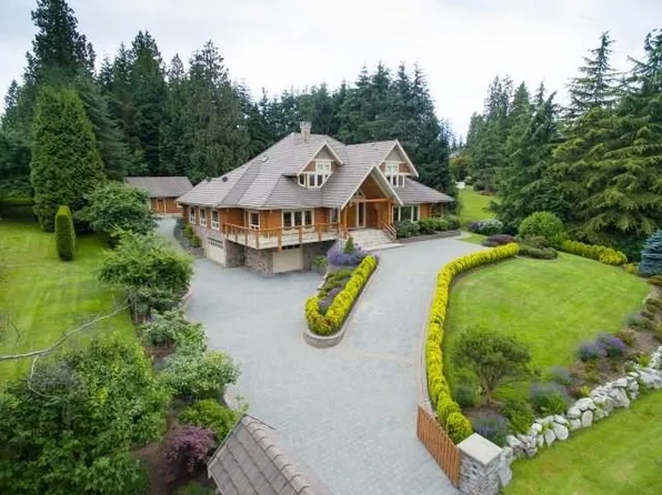 16354 30b Ave, Surrey, BC V3Z 0E3