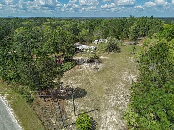 4th image of 427 Atkinson Rd