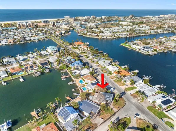 475 115th Ave, Treasure Island, FL 33706