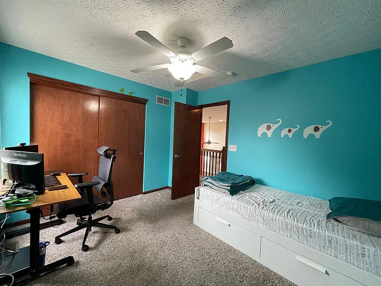 7192 Trillium Dr — Photo 37
