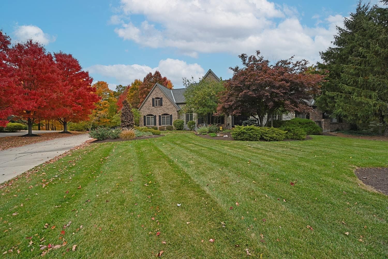 6533 Heritage Club Dr, Mason, OH 45040 Zillow