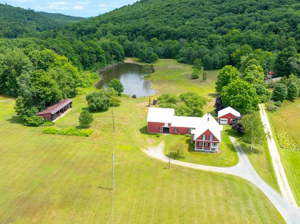 61 Putnam Road, Bridgewater, VT 05035