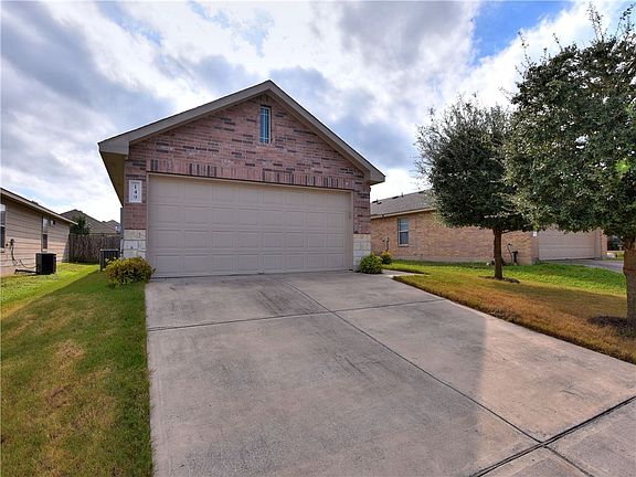 3rd image of 149 Grazing Horse Ln