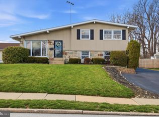 514 S Central Blvd, Broomall, PA 19008
