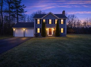 141 Peach St, Barre, MA 01005