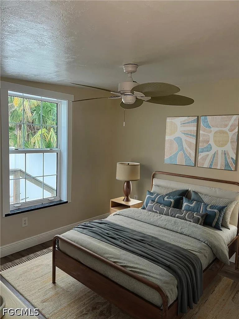 2 bed, 1.0 bath, 600 sqft, $1,600 — Photo 4