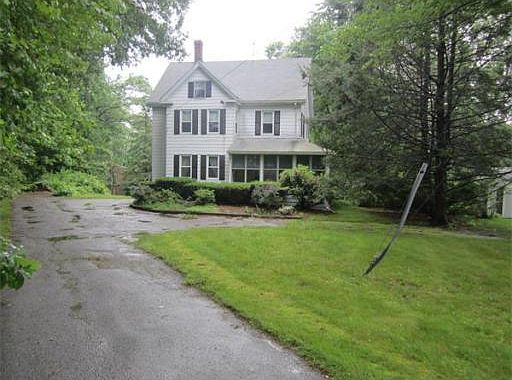 1st image of 32 Holland Ave