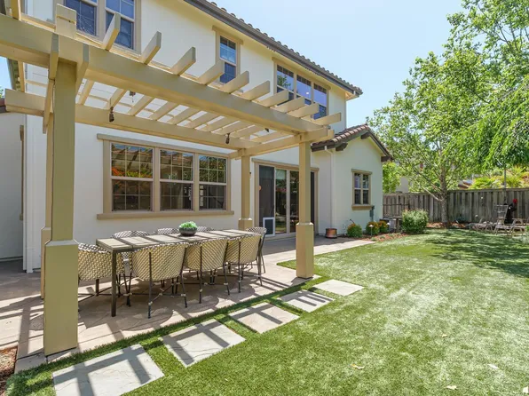 10 Audubon Way, Novato, CA 94949