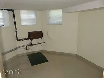 Rented by Rennit Inc.