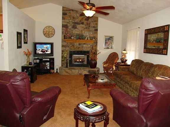 Great Room with Gas Firep