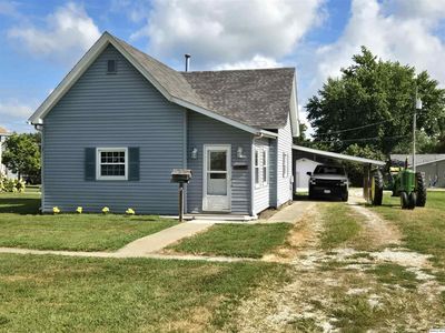 305 W North St, Mount Sterling, IL, 62353