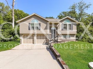 11550 Flint St, Platte City, MO 64079