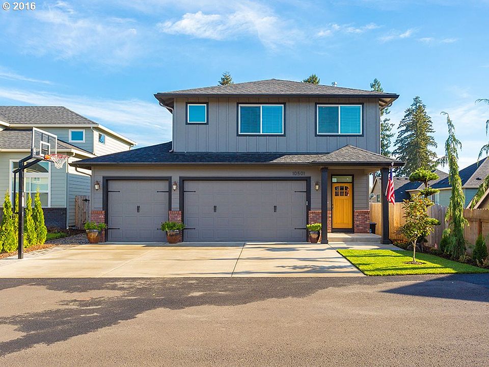1st image of 10501 NE 111th Ct