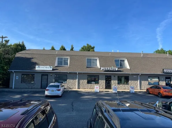 1935 Union Valley Rd W, Hewitt, NJ 07421
