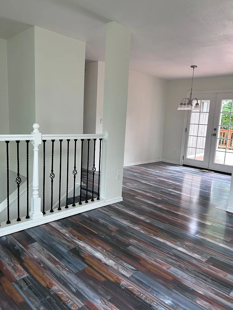 Beautifully Updated Fairwood Cul-de-Sac Home Fresh Paint Throughout! — Photo 1