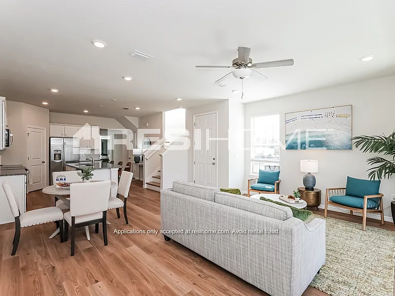 Groveparc Townhomes — Photo 32