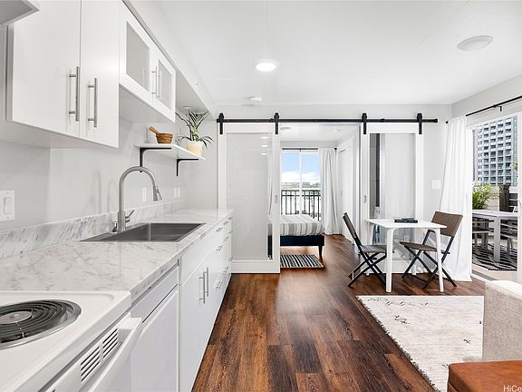 5th image of 803 Waimanu St #512
