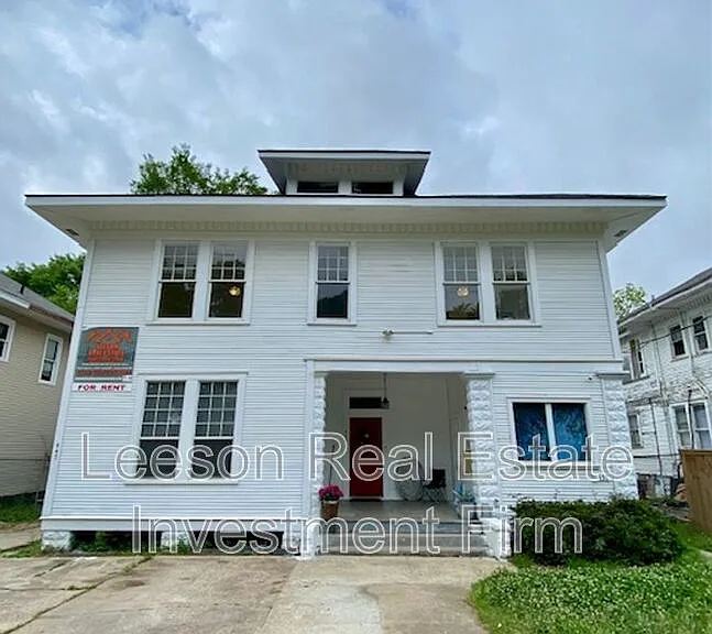 451 Egan St — Photo 1