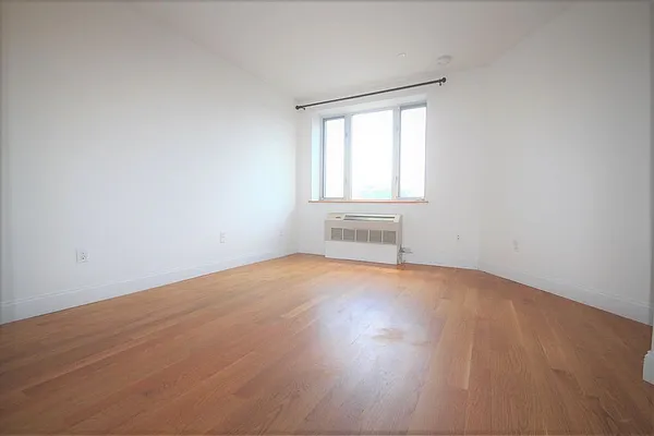 Rented by Bold New York | media 11