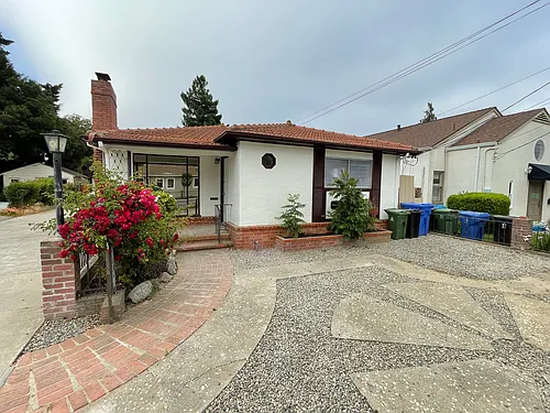 36933 Niles Blvd Photo 1