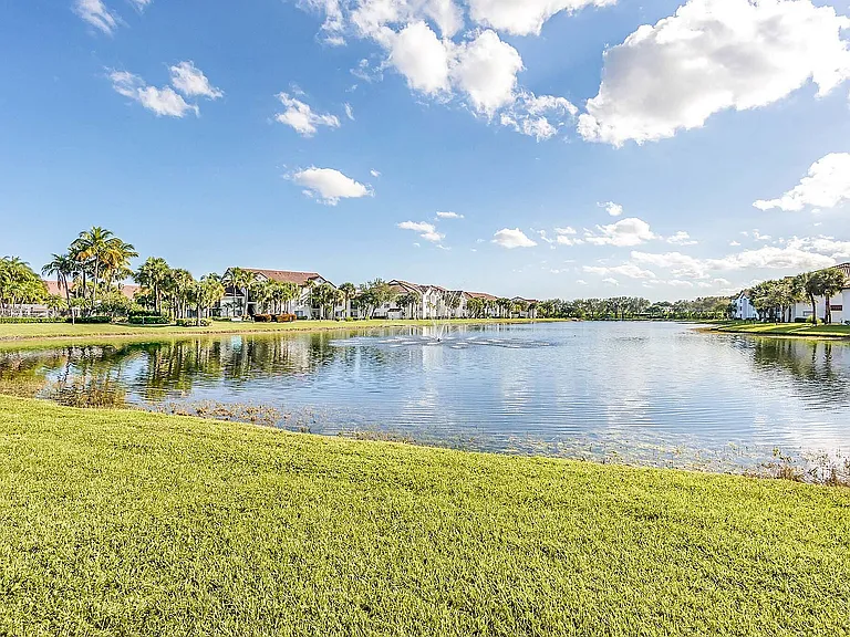 Avana Delray Beach — Photo 42