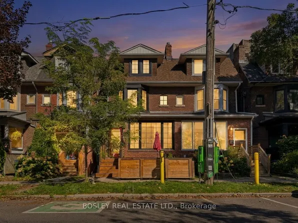 45 Alton Ave, Toronto, ON M4L 2M3