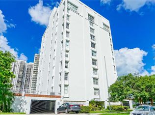 145 SE 25th Rd APT 302, Miami, FL 33129