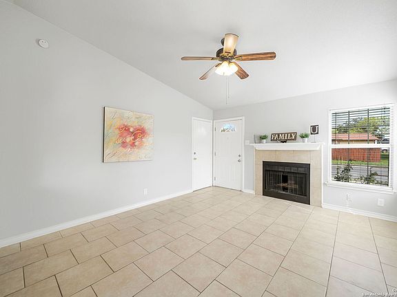 2nd image of 6131 Valley Bay