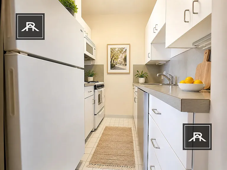 1748 Beacon St #2 — Photo 4
