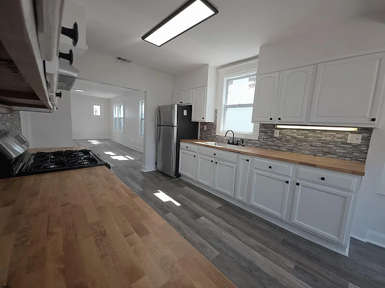 346 N Delaware Ave — Photo 13