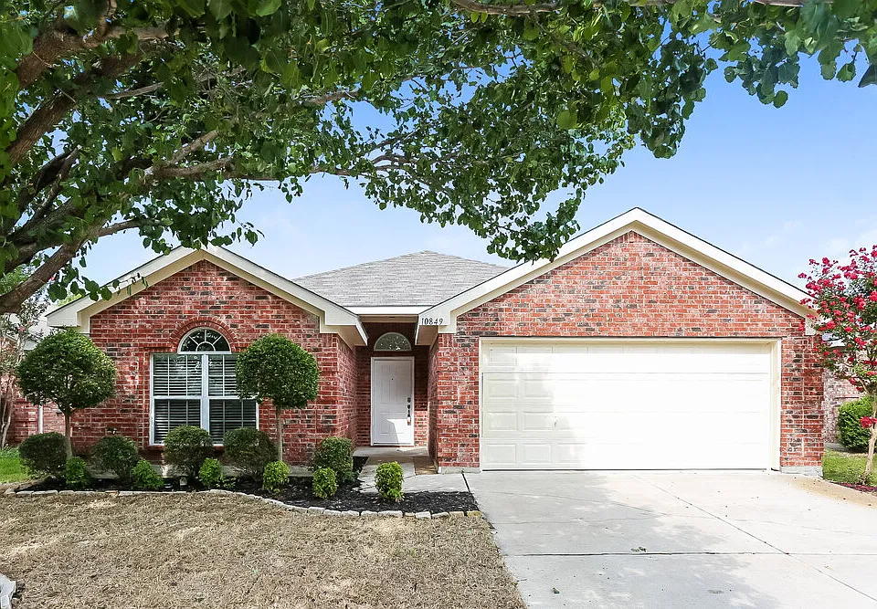 10849 Braemoor Dr