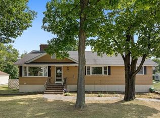 45 Elm St, Methuen, MA 01844