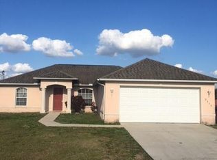 3916 22nd St W, Lehigh Acres, FL 33971