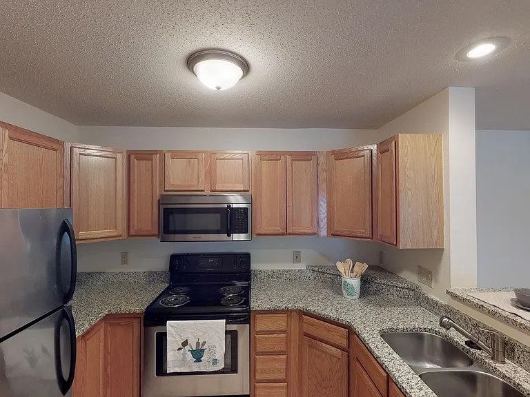 Seminole Woods Apartments — Photo 131