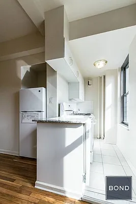 Rented by Bond New York | media 16