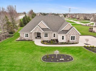 19940 Bradon Trl W, City Of Brookfield, WI 53045