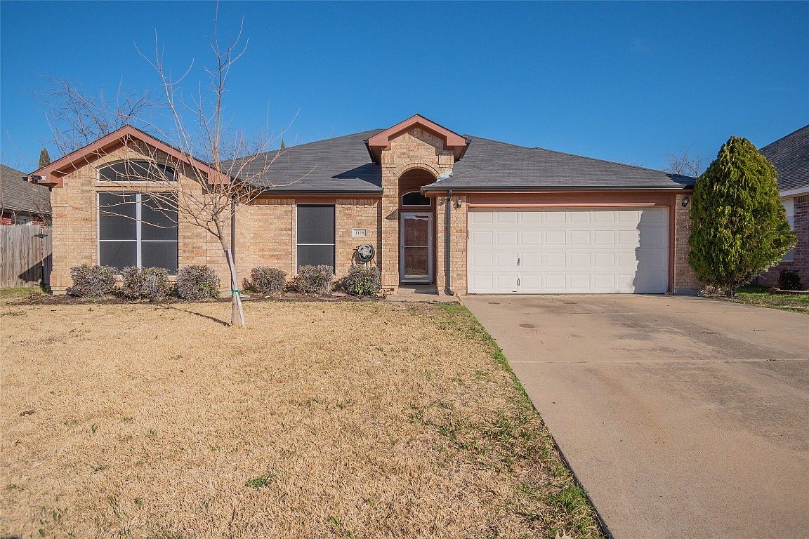 1128 Darbytown Rd, Grand Prairie, TX 75052 Zillow
