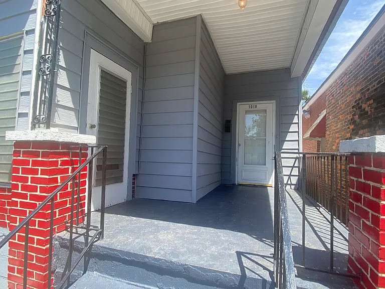 1018 W 37th St — Photo 11