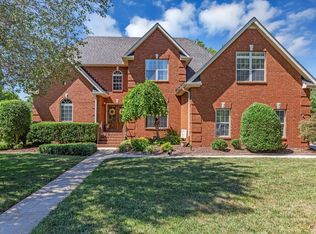 1115 Ithaca St, Murfreesboro, TN 37130