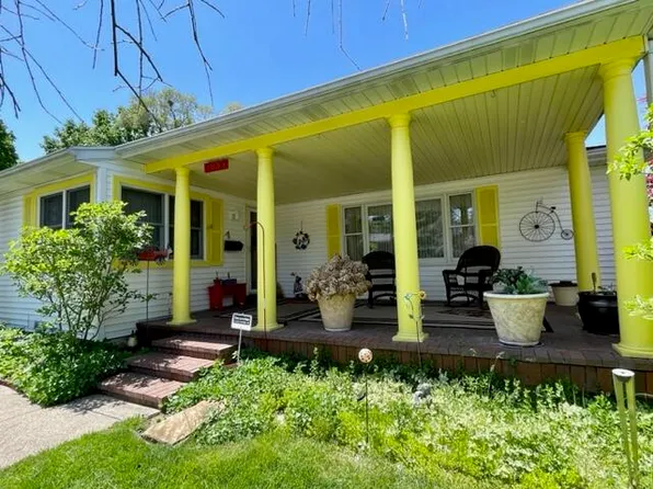 1535 Sheaff Rd, Springfield, OH 45504